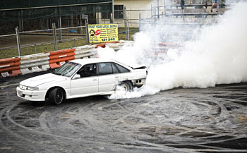 在线手机号轰炸工具